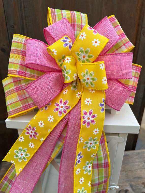 The Spring Daisies & Bows Spring Daisies Elle Bow – Dalia Home & Boutique main image 2