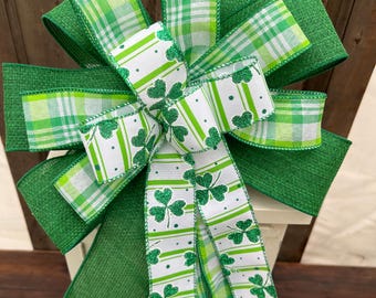 St. Patrick’s day bow, St Patrick’s day wreath bow, St. Patrick’s day lantern bow, green shamrock bow