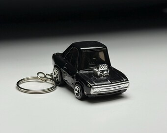 Llavero de coche negro Charger de Dom, estilo dibujos animados, Hot Wheels, Matchbox