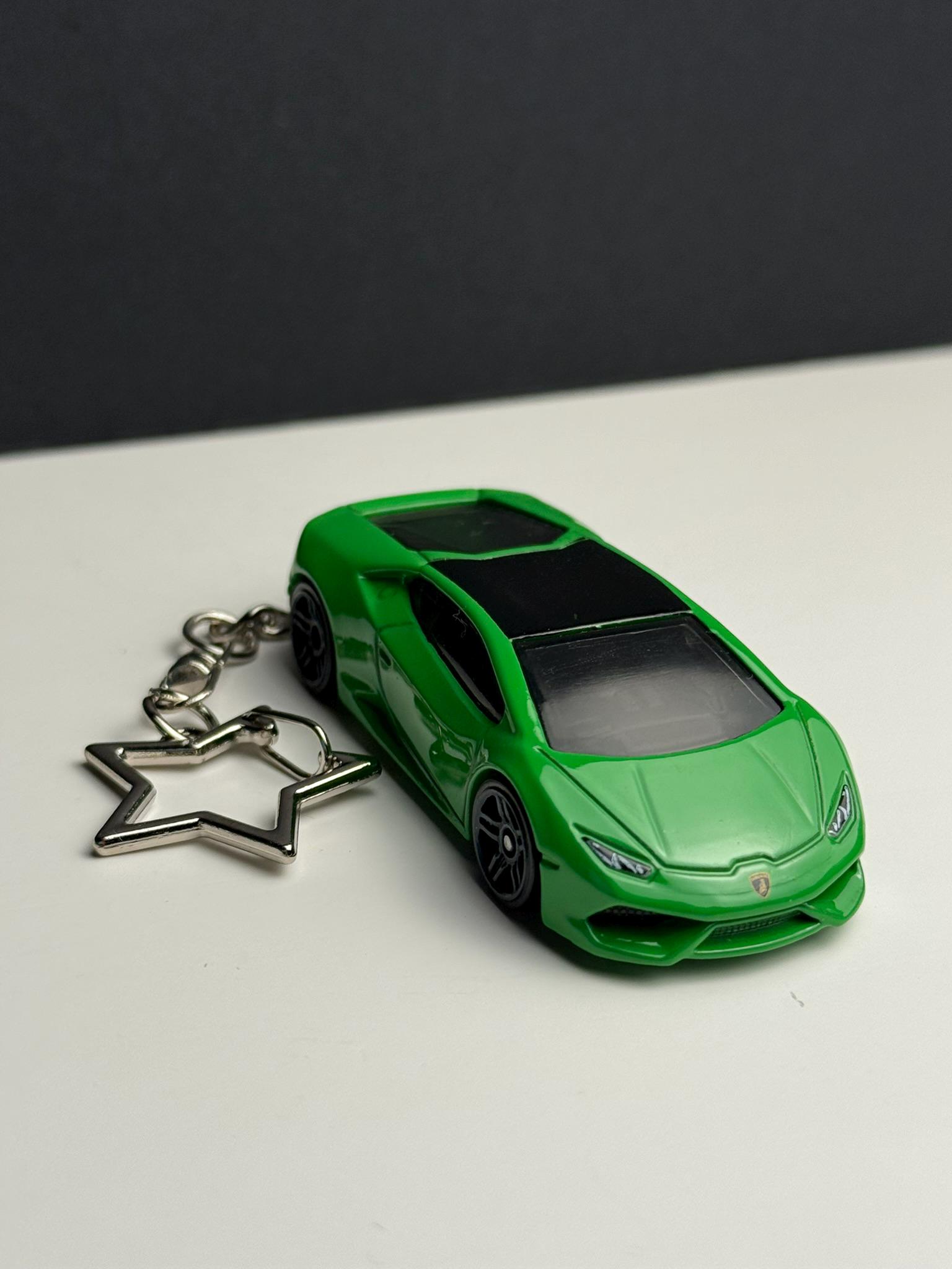 LAMBORGHINI 3D キーホルダー ランボルギーニ エンブレム 