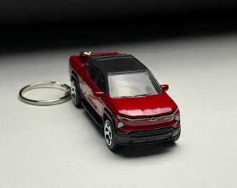 Llavero de camioneta Chevy Silverado roja Hot Wheels Matchbox