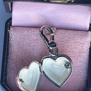 Brand New RARE Juicy Couture HEART CROWN Locket Bracelet Charm image 4