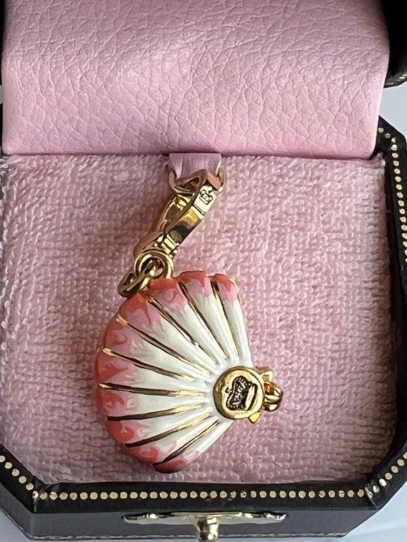 Chanel vip gift 2017 deals
