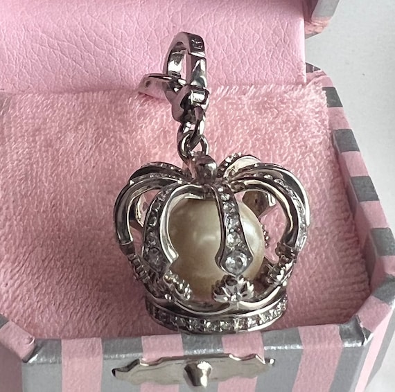 NWT Juicy Couture Pink JEWELRY CHEST Bracelet Charm -  Finland