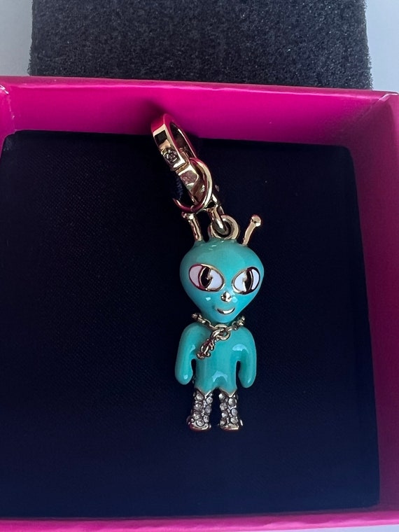 NWT Juicy Couture TURQUOISE ALIEN Charm