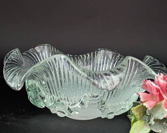 Antique Venetian Art Glass Bowl Green Rigaree with Prunts-Applied Trailing Glass -Opalescent -Ribbed