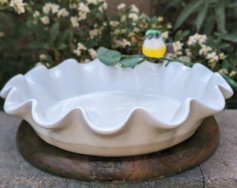 1990S-2000S Emile Henry French Ceramic Ruffled Edge Dual Tone Ivory & Sand Pie Dish Style 6187