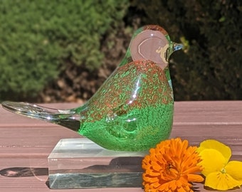 Art Glass Multicolored Speckled Bird Figurine Cased Glass Green/Reddish Orange/Clear Glass