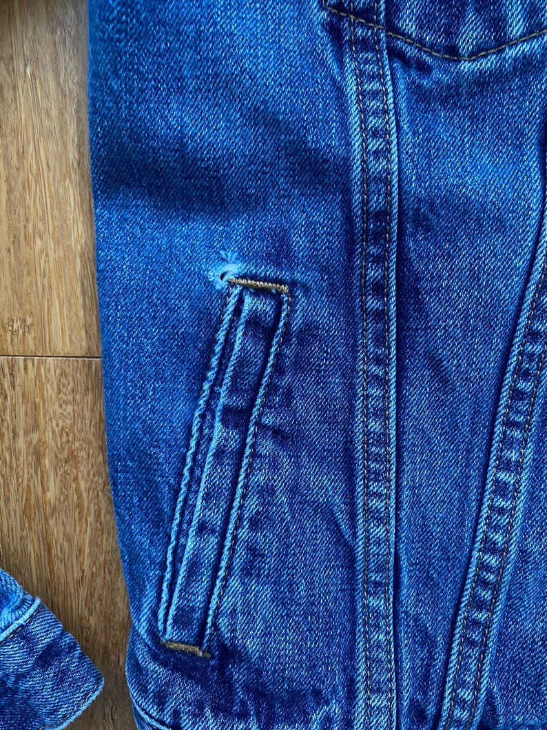 Upcycled Jean Jacket w/Vintage Quilt Back image 10