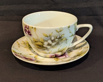 Scattered Pansies Teacup and Saucer