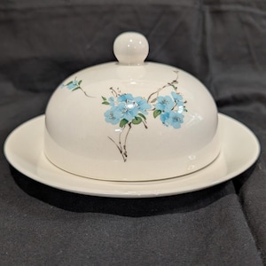 Round Covered Butter Dish with Blue Flower Design