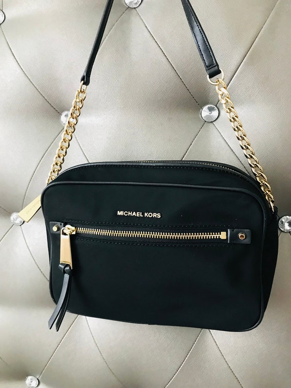 zip chain crossbody