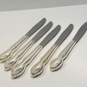 Vintage W.M.Rogers IS Set of 5 Silver-plated Knives