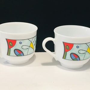 Rare Vintage Vegas By Arcopal Pair of Espresso Cups