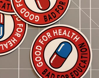 Akira Capsule Magnet [3 inch]