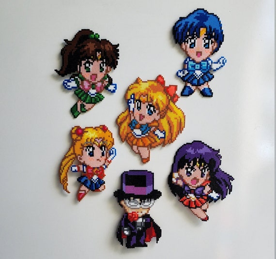Sailor Moon Perler Beads Disguise Pen / compact by PrincessMoonbird on  DeviantArt