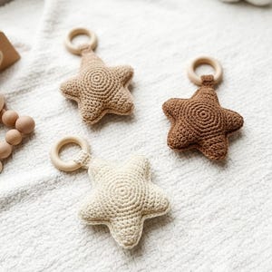 PATRÓN: Sonajero de estrella para bebé a crochet, mordedor, juguete para la dentición, virkad stjärnskallra, patrón de crochet en inglés (términos estadounidenses) y sueco