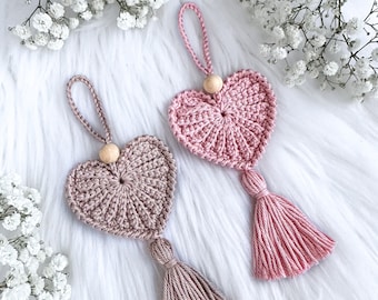 PATTERN: Crochet heart "Frejdis" ,face scrubbies, potholders, hanging ornaments, keychain, valentines crochet pattern in English and Swedish