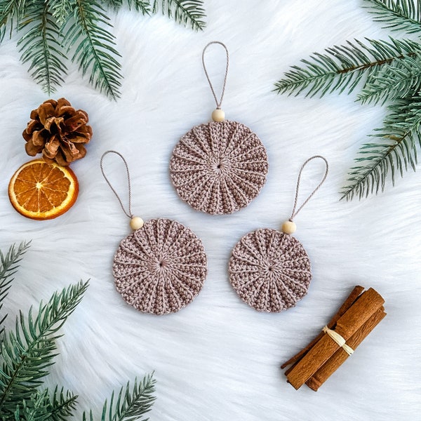 PATTERN: Crochet decoration ornaments "Freja" 3 sizes, round, home decoration holiday gift, Christmas crochet pattern in English and Swedish