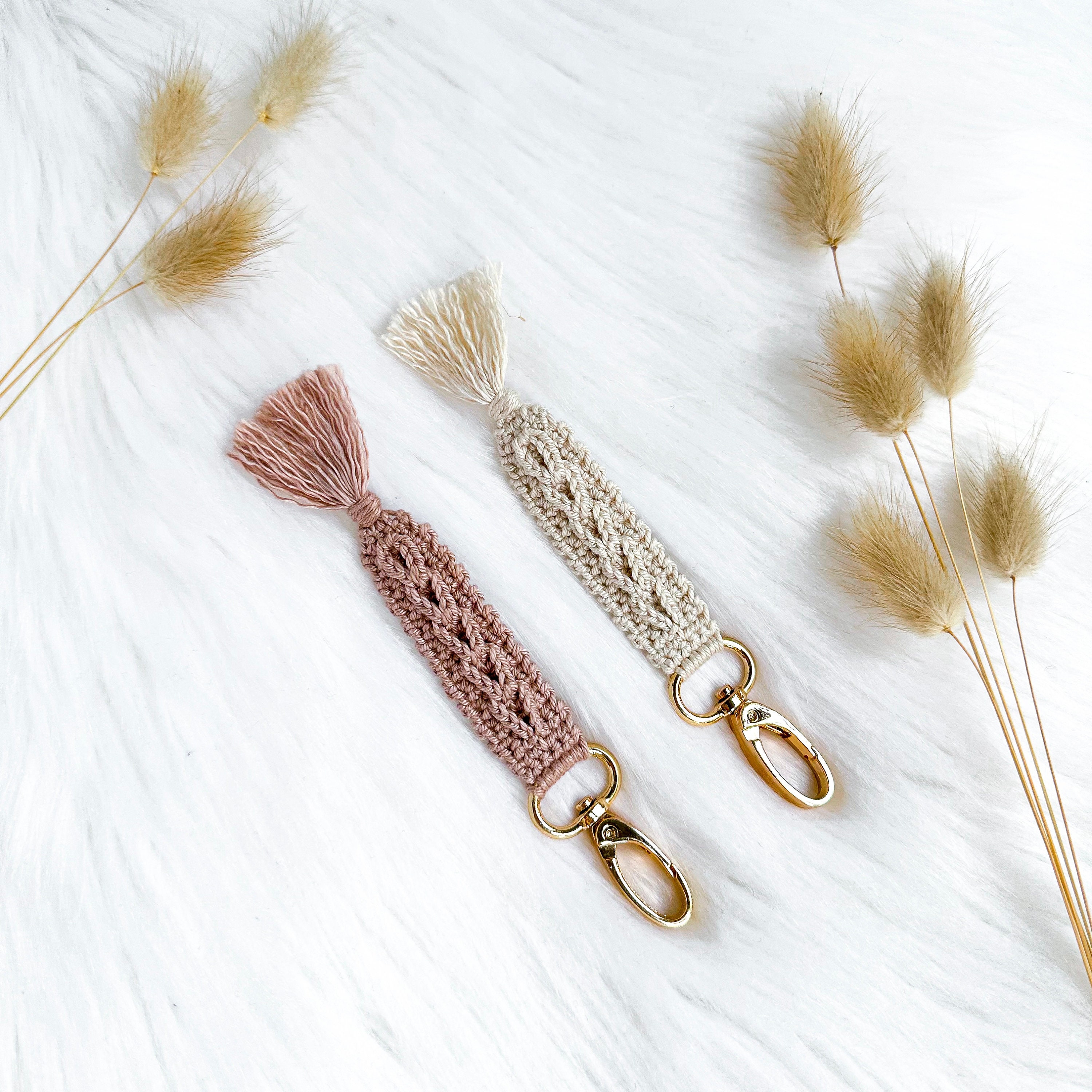 ちびすけ様✳️ネイティブ調デザイン　5連cord bracelet ヤモリ ちびすけ様✳️ネイティブ調デザイン 5連cord bracelet ヤモリ