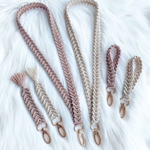 Crochet keychains in 3 styles. Wristlet, necklace/lanyard or one with a tassel. Quick crochet project, the perfect handmade gift for all ages. For school, work or just your keys at home. Fast and easy crochet pattern. Virkade nyckelband. Animo design
