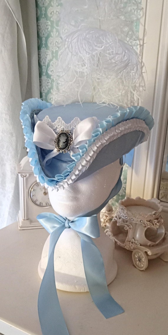 Marie Antoinette Tricorn Hat: Frosted Blue Duchess Silk  display picture 3