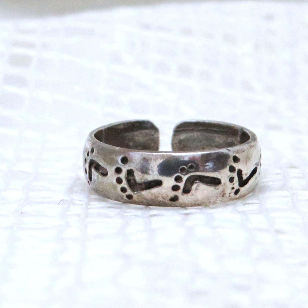 Vintage Sterling Silver Toe Ring Adjustable With Antiqued Foot Prints ...
