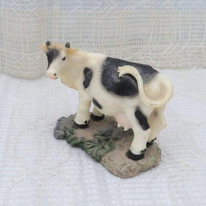 Young&#39;s Inc Cow, The Farmyard Standing Cow Figurine, Small Trinket Country Decor for Cow Lover