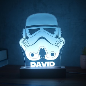 Personalisierte Stormtrooper-Lampe | Star Wars Nachtlicht | Star Wars Geschenkidee | Schlafzimmerdekor | Geek-Geschenk | Star Wars Fan-Geschenk