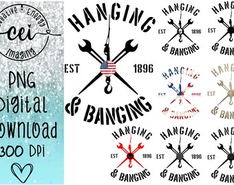 Puede incluir: Un conjunto de ocho descargas digitales de un diseño de logotipo que presenta una llave inglesa y un gancho con el texto "HANGING & BANGING" y "EST 1896". Los logotipos son en negro, blanco, rojo, azul y marrón.