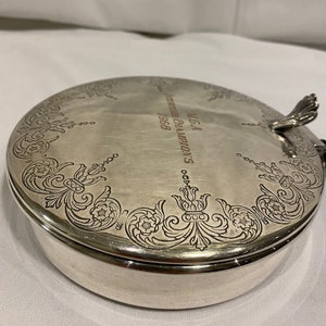 Vintage Sheffield Silver Plated Silent Butler Pan With Vintage Sheffield Silver Plated Silent Butler Pan With