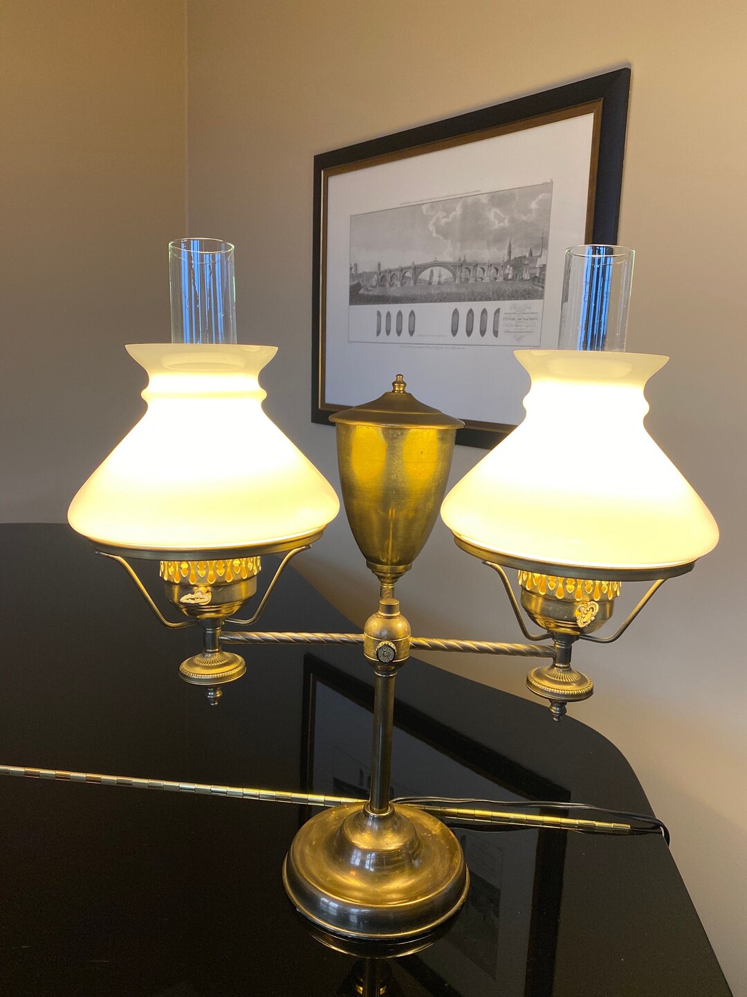 すぐ使えます　antique milk glass lamp アンティーク Vintage Milk Glass Parlor Lamp (working), 17 1/4” Tall - Etsy