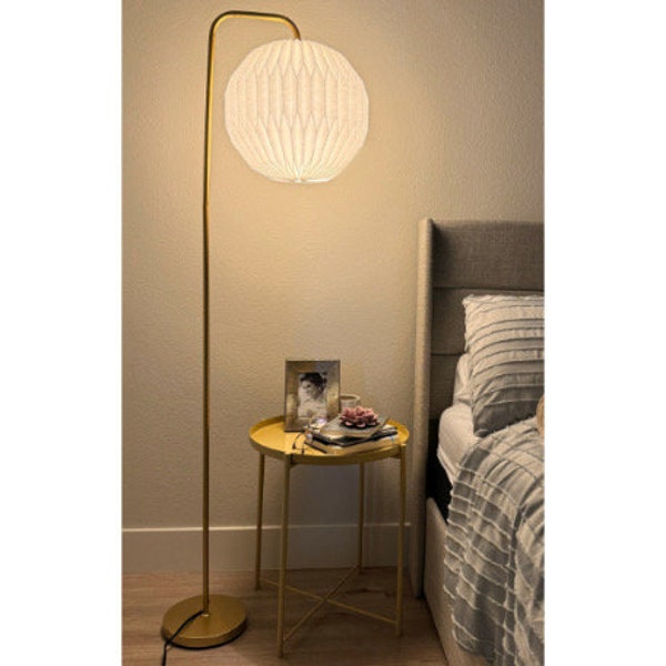 Brass Floor lamp with round pleated shade, gold stand lamp, origami, minimalist, living room, bedroom lamp, decorative side light