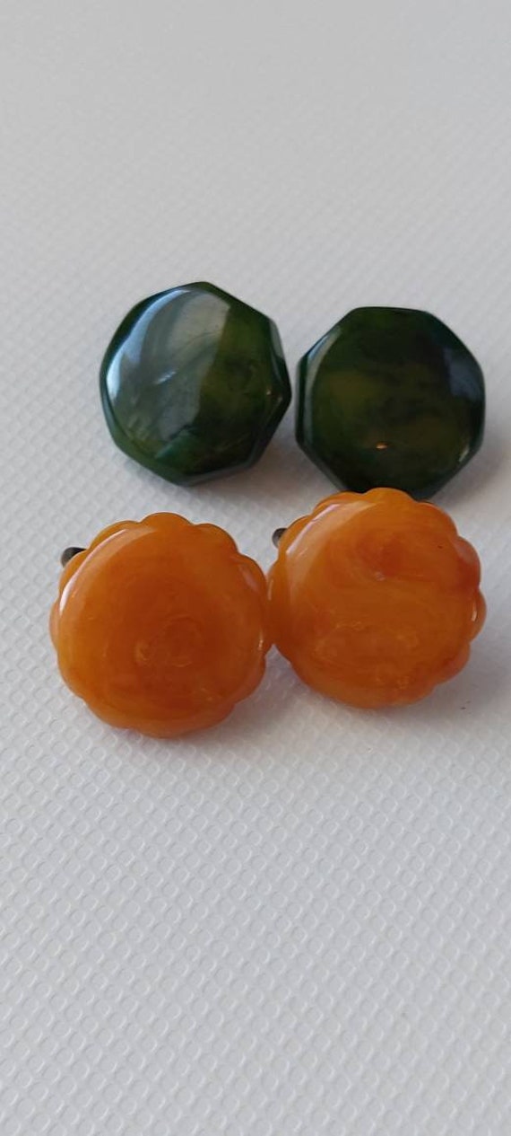 Bakelite, Bakelite Earrings, set of 2, Carved Bake