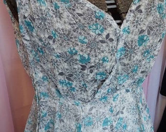 Vintage Dress, Vintage Large, 50s Day Dress, Spring Vintage Crepe Dress, 32" Waist, Pinup Dress