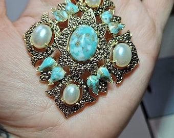 Vintage Brooch, Sarah Coventry Brooch, 70s Brooch, Gold Brooch, Turquoise Brooch, Vintage Pin