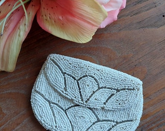 Vintage Purse, 1920s Purse, Flapper purse, Dancing Purse, Beaded Purse, 1920s dancing purse 5x3.5 with handle