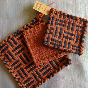 Hand woven 3 piece pot holder sets. Trivets, placemats.
