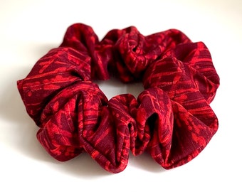 Kimono Scrunchie Japanese Vintage Kimono Hair Accessory Chouchou Red Scrunchie Little Gift For Her Sustainable Fashion Gift For Mom