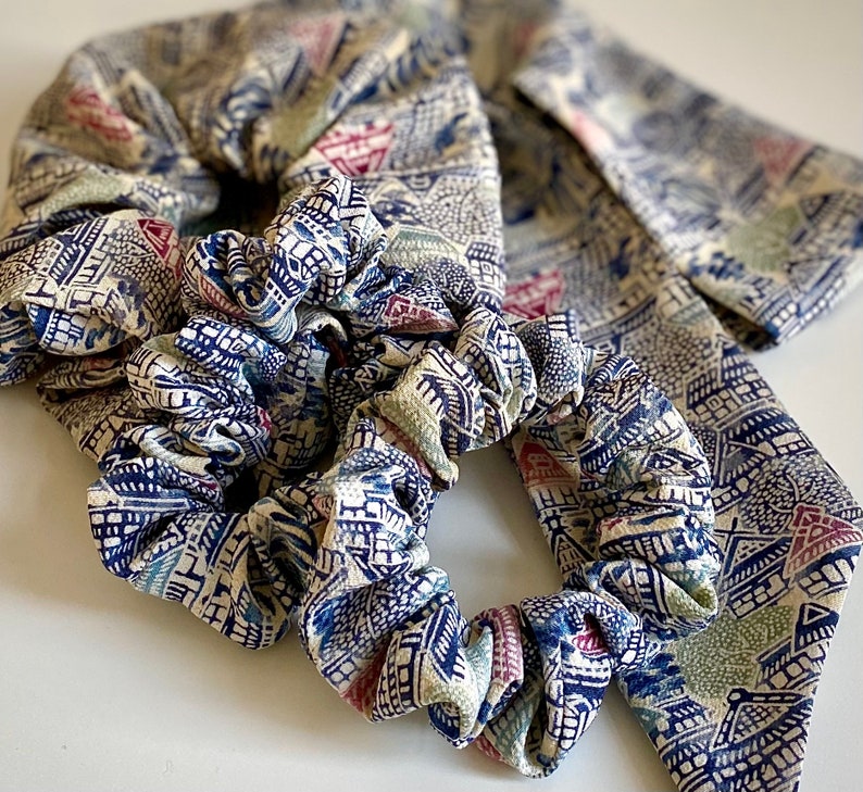 Kimono Scrunchie Japanese Vintage Silk Kimono Hair Accessory Chouchou Silk Large Scrunchie Upcycled Kimono Little Gift For Her Gift For Mom image 5