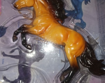 Breyer Horse Spirit horse Mustang