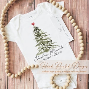 Christmas Miracle Personalized Baby Announcement Onesie ®, Holiday Pregnancy Reveal Outfit, New Dad or Grandparent Surprise Gift