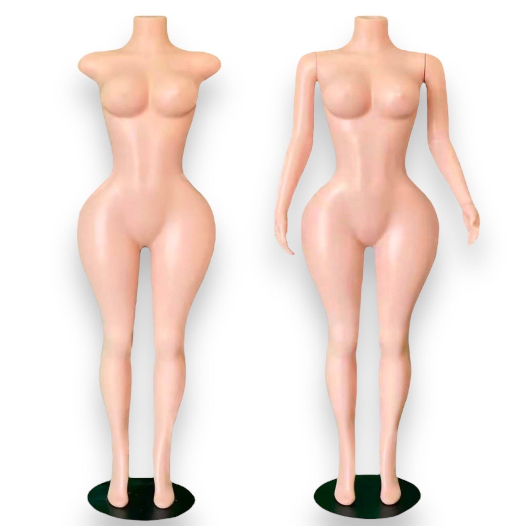Mannequin Hentai