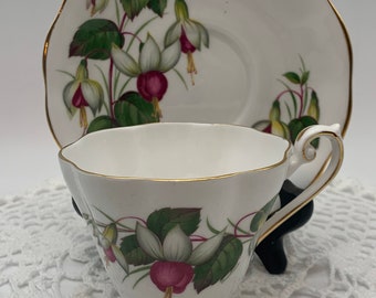 Vintage Royal Standard Teacup and Saucer 'Fuchsia', Bone China Made In England, Tea Lover Gift Idea, Cottagecore FarmHouse, Gift for Her