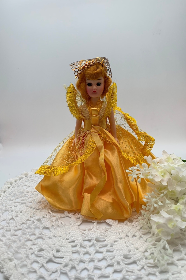 Vintage Blue Bonnet Margarine Cinderella doll. View is front of doll.