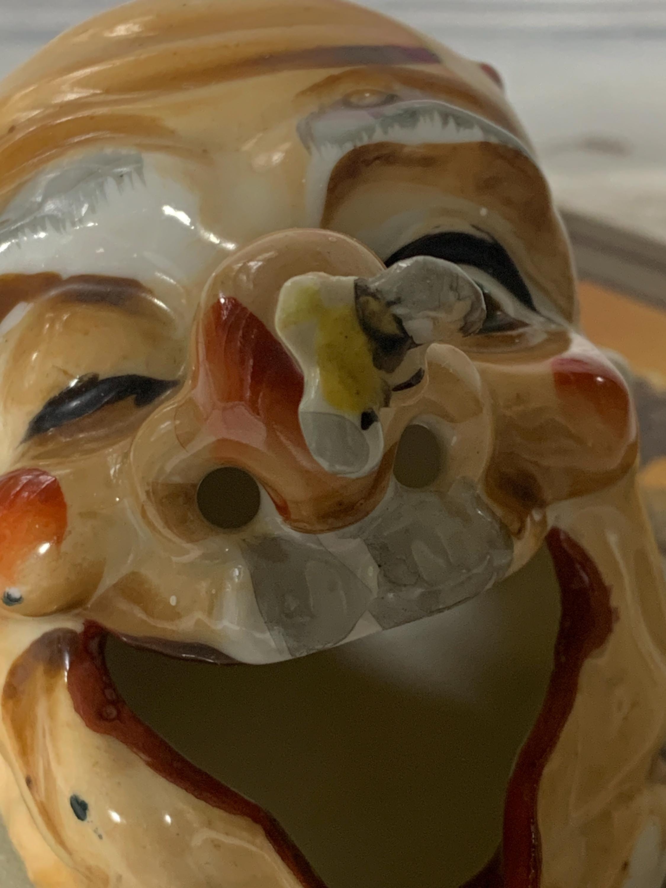 1950s　スカル灰皿　陶器　ビンテージKEEP ON SMOKING Vintage Smoking Man Ashtray, Figural Ceramic With Bee on His