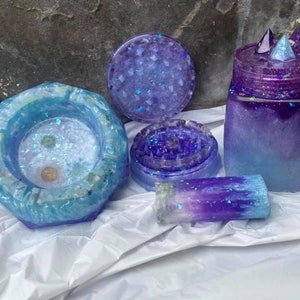 Handmade Resin Herbs\Tabaco Set, Stoner Set,  ashtray ,lighter case, grinder & jar set//Customize your own!