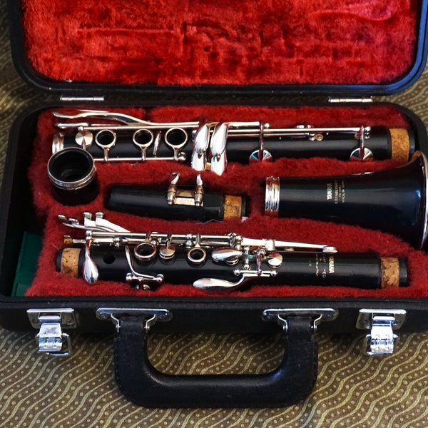 Vintage Yamaha YCL26II Bb Student Clarinet in Excellent Condition