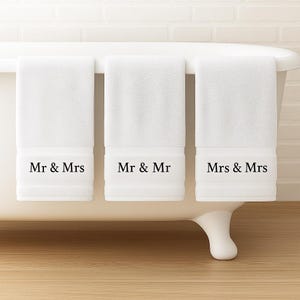 Personalised Wedding Towels | Mr, Mrs, Mr,Mr, Mrs,Mrs | Couple Gift Set for Weddings/ Anniversaries