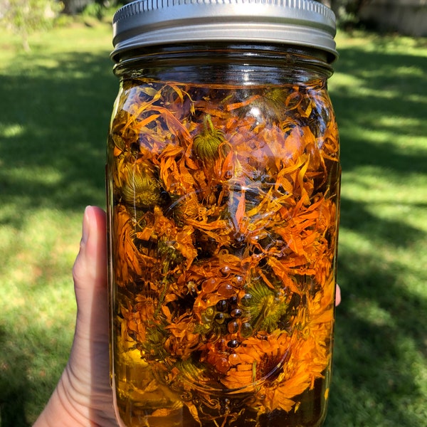 Organic Calendula Infused Oil | Herbal Oil